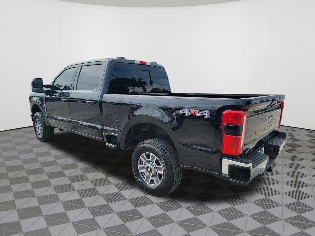 Used 2024 Ford F250 Lariat AWD/4WD image 11