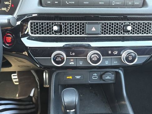 Used 2023 Honda Civic Sport image 23