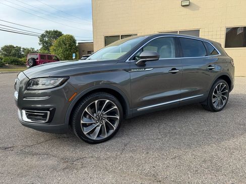 Used 2019 Lincoln Nautilus Reserve image 4