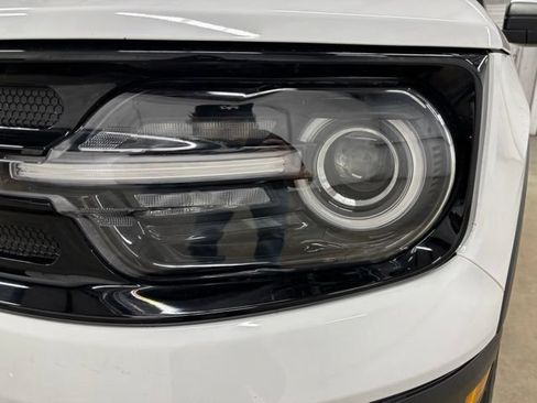 Used 2023 Ford Bronco Sport Outer Banks w/ Tech Package AWD/4WD image 8