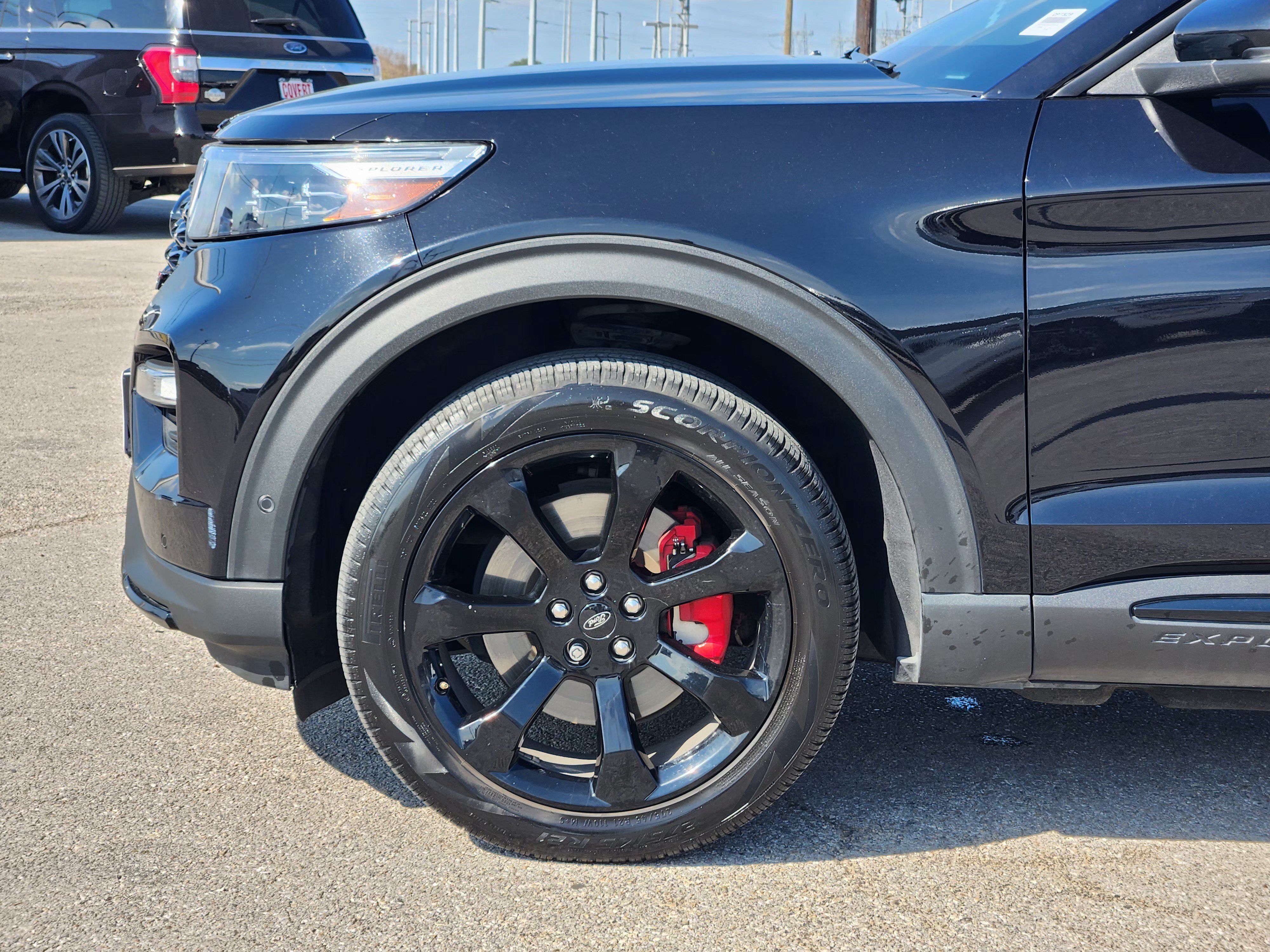 Used 2020 Ford Explorer ST w/ ST Street Pack AWD/4WD image 9