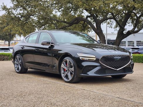 Used 2025 Genesis G70 3.3T Advanced w/ Sport Prestige Package image 3