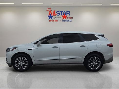 Used 2019 Buick Enclave Essence image 4