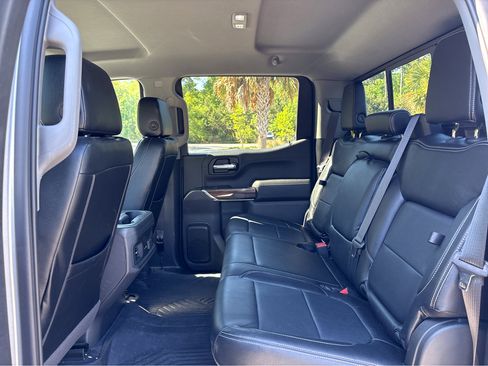 Used 2020 Chevrolet Silverado 1500 RST image 22