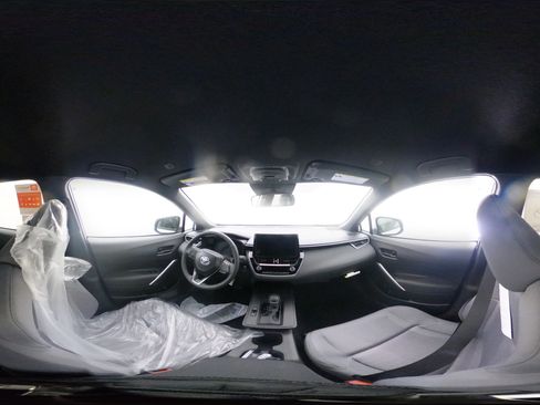 New 2026 Toyota Corolla Cross SE image 33