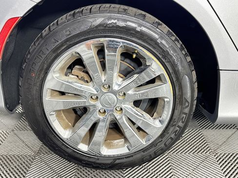 Used 2017 Chrysler 200 LX FWD image 38