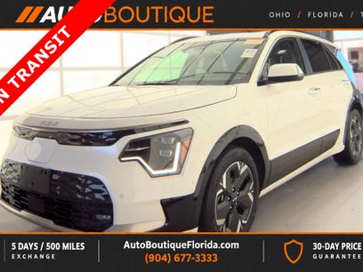 Used 2023 Kia Niro Wave w/ Wave Preserve Package