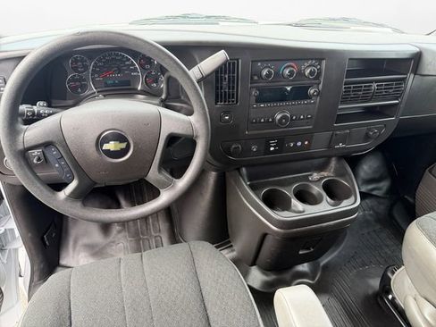 Used 2024 Chevrolet Express 2500 w/ Driver Convenience Package image 10