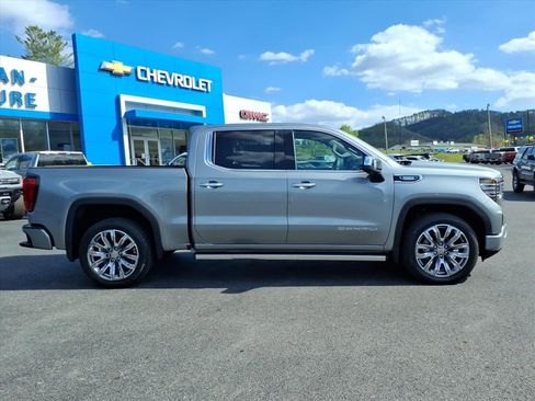 New 2026 GMC Sierra 1500 Denali AWD/4WD image 8