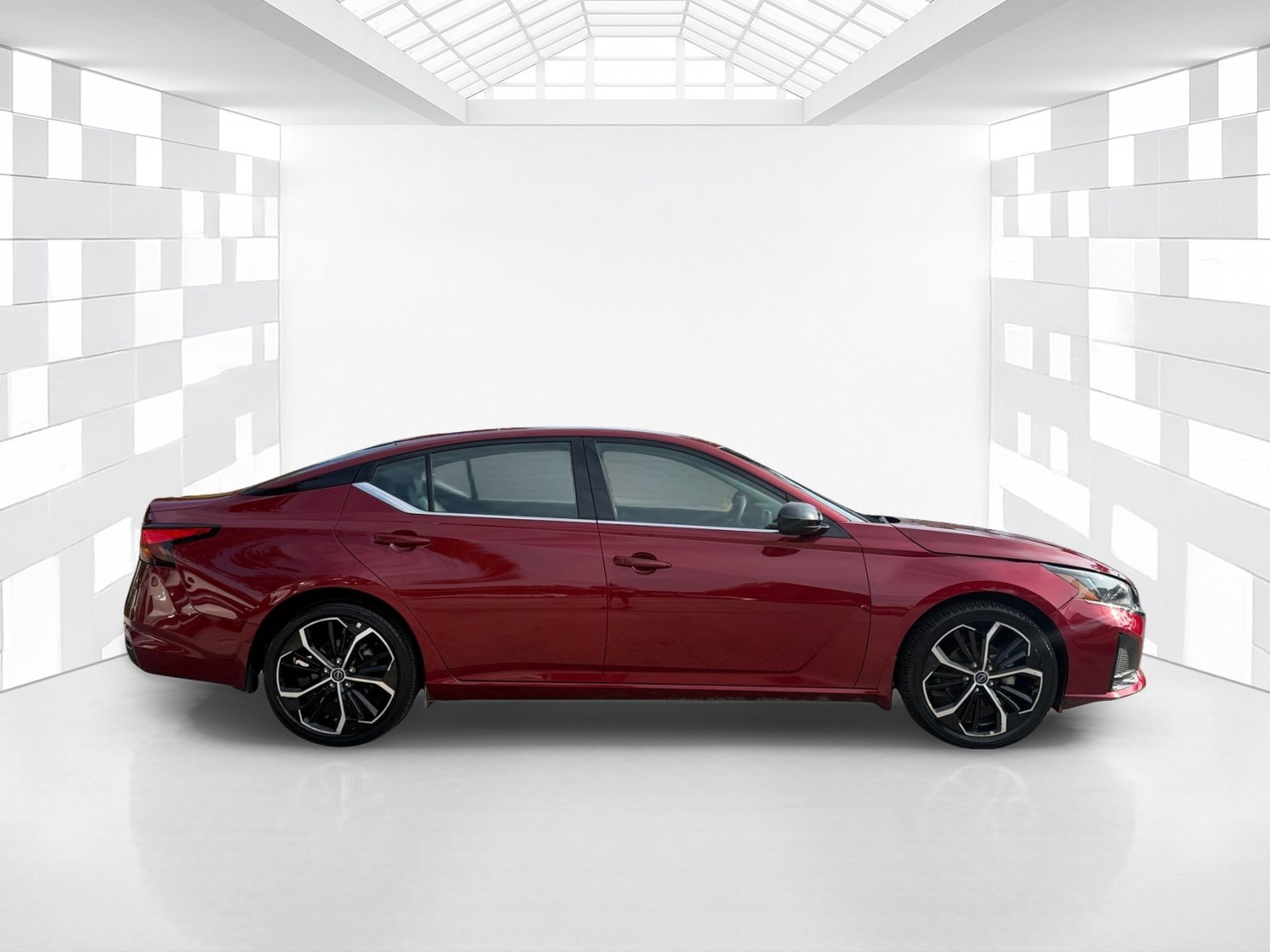 Certified 2023 Nissan Altima 2.5 SR FWD image 8