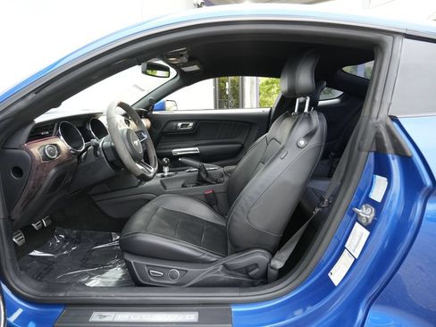 Used 2017 Ford Mustang GT Premium w/ GT Performance Package RWD image 13