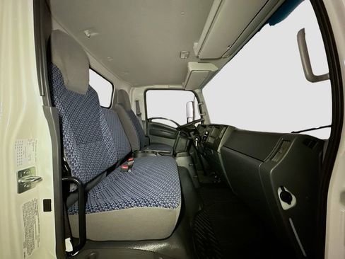 New 2026 Isuzu NPR RWD image 21