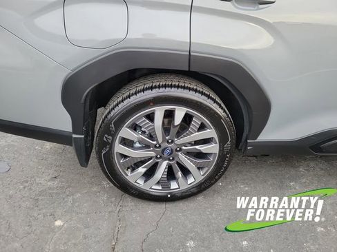 Certified 2025 Subaru Forester Touring w/ Protection Package image 21