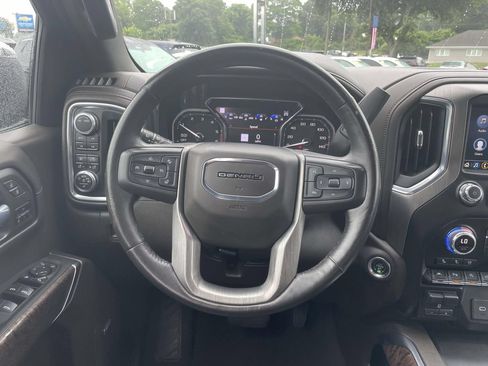 Used 2021 GMC Sierra 1500 Denali w/ Denali Ultimate Package AWD/4WD image 14