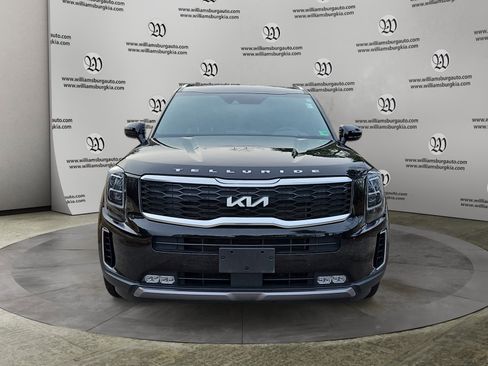 Used 2022 Kia Telluride SX w/ SX Prestige Package image 8