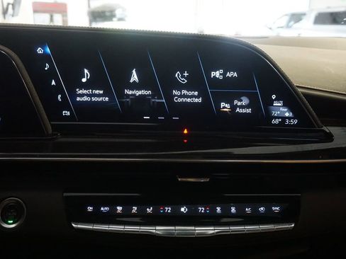 Used 2022 Cadillac Escalade Sport AWD/4WD image 12