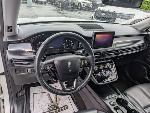 Used 2021 Lincoln Corsair Standard w/ Premium Package image 7