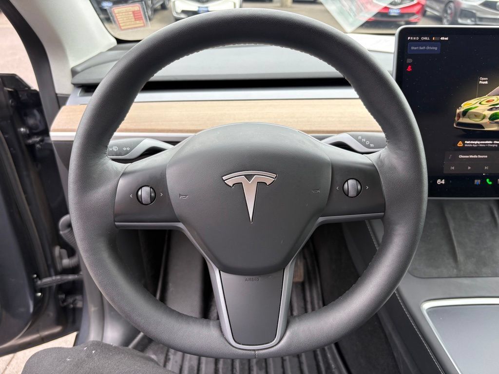 Used 2023 Tesla Model Y Long Range AWD/4WD image 17