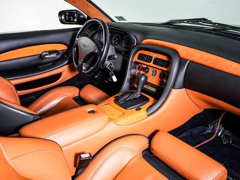 Used 2002 Aston Martin DB7 Vantage RWD image 17