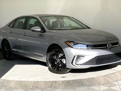 New 2025 Volkswagen Jetta SE