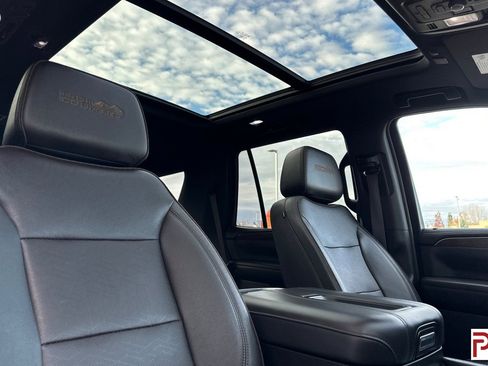 Certified 2023 Chevrolet Tahoe High Country w/ Premium Package 2 image 21