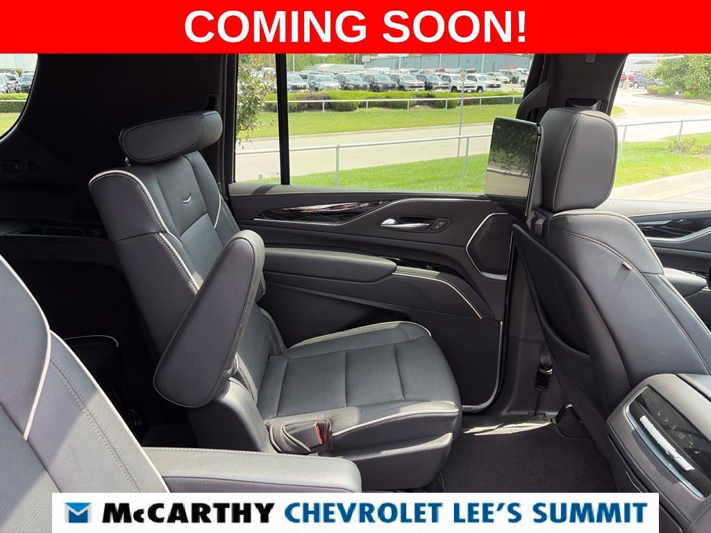 Used 2023 Cadillac Escalade ESV Sport w/ Touring Package AWD/4WD image 43