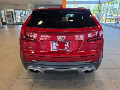 Used 2023 Cadillac XT4 Premium Luxury w/ Sun And Sound Package AWD/4WD image 9