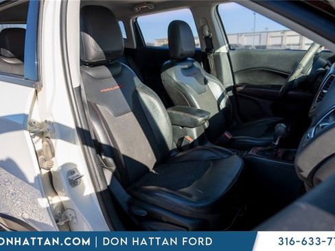 Used 2018 Jeep Compass Trailhawk w/ Safe & Security Group image 25