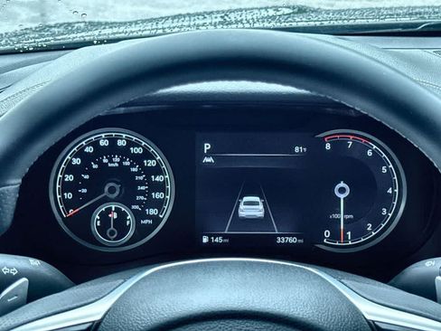Used 2023 Genesis G70 3.3T RWD image 16