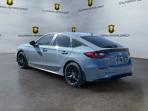 Used 2023 Honda Civic Sport image 3