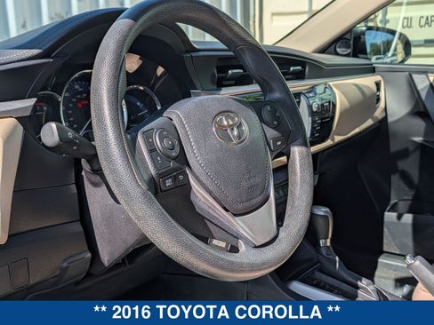Used 2016 Toyota Corolla LE FWD image 21