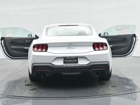 New 2025 Ford Mustang Coupe image 31