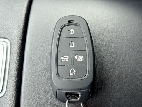 Used 2023 Hyundai Santa Fe SEL FWD image 42