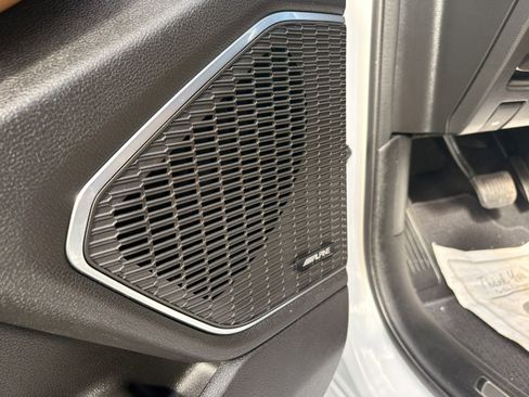 Used 2023 Jeep Grand Cherokee L Summit w/ High Altitude Package image 19