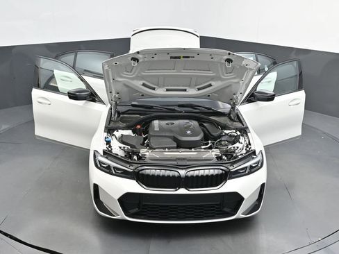 New 2026 BMW 330i Sedan w/ M Sport Package RWD image 53