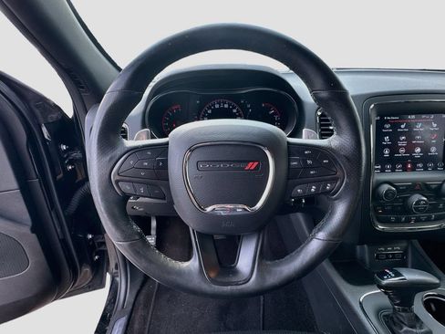 Used 2019 Dodge Durango R/T w/ Technology Group AWD/4WD image 11