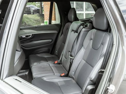 Used 2024 Volvo XC90 B6 Ultimate w/ Protection Package Premier AWD/4WD image 24