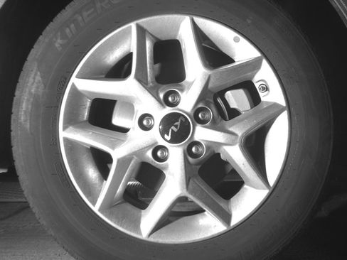 Used 2025 Kia Soul LX w/ LX Technology Package image 13