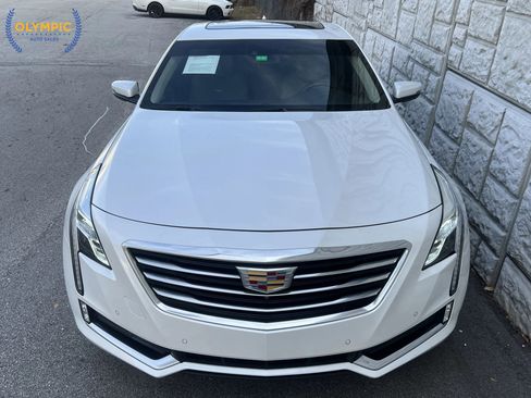 Used 2016 Cadillac CT6 Luxury image 2