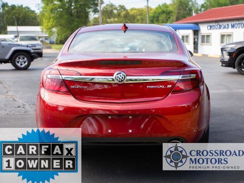 Used 2015 Buick Regal Premium w/ Experience Buick Package FWD image 4
