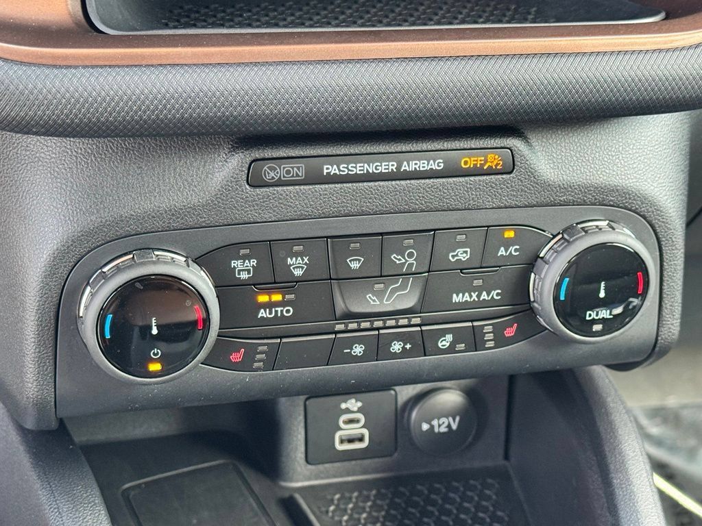 Used 2024 Ford Bronco Sport Outer Banks w/ Tech Package AWD/4WD image 19