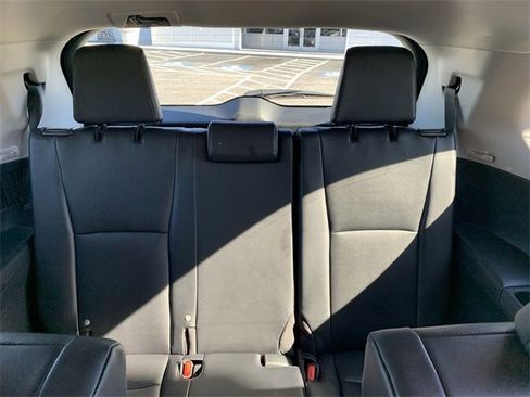 Certified 2024 Toyota Grand Highlander XLE image 33