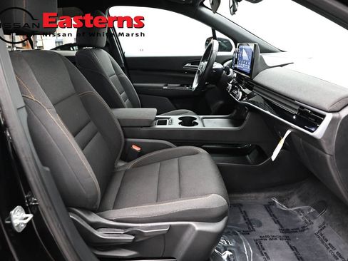 Used 2024 Honda Prologue EX image 21