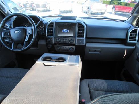 Used 2018 Ford F150 XLT w/ Equipment Group 302A Luxury image 12