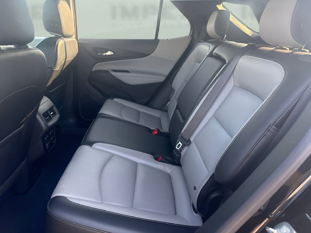 Used 2018 Chevrolet Equinox Premier AWD/4WD image 9