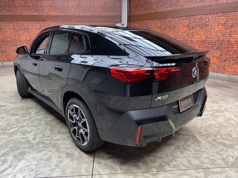 New 2026 BMW X2 xDrive28i image 3