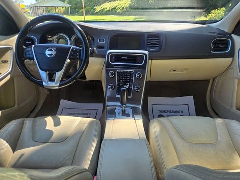 Used 2012 Volvo S60 T5 w/ Climate Pkg FWD image 34
