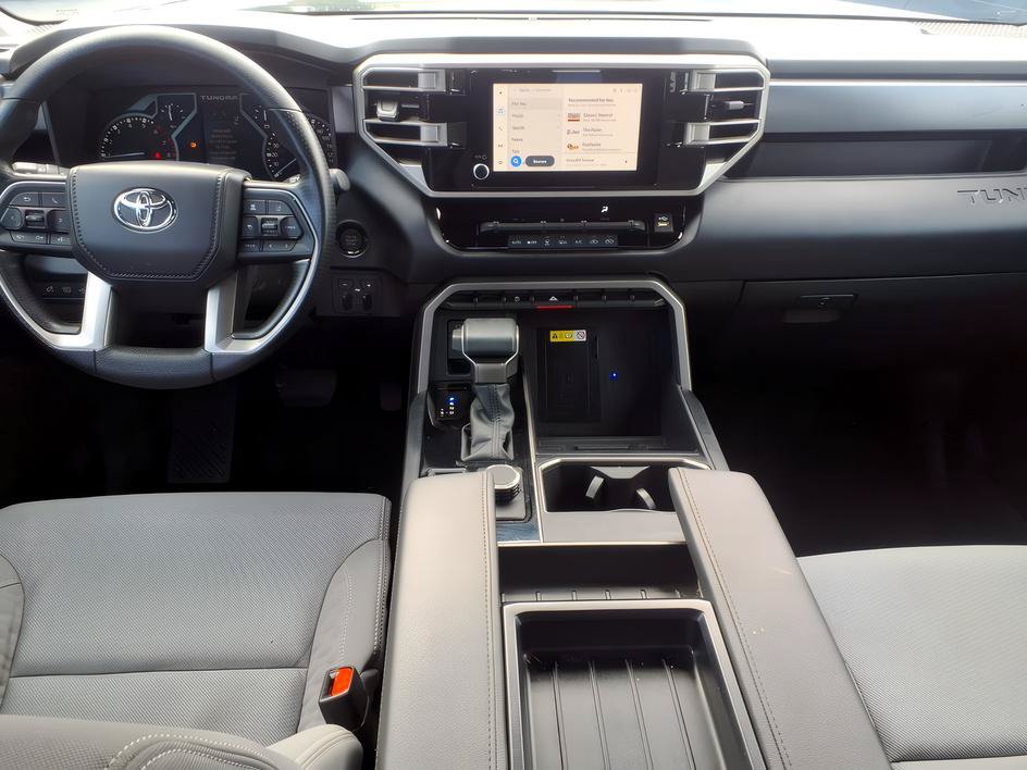 Used 2025 Toyota Tundra SR5 AWD/4WD image 18