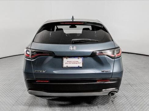 Used 2023 Honda HR-V Sport image 7