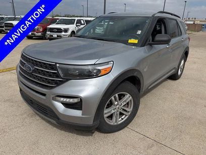 Certified 2023 Ford Explorer XLT w/ Equipment Group 202A
